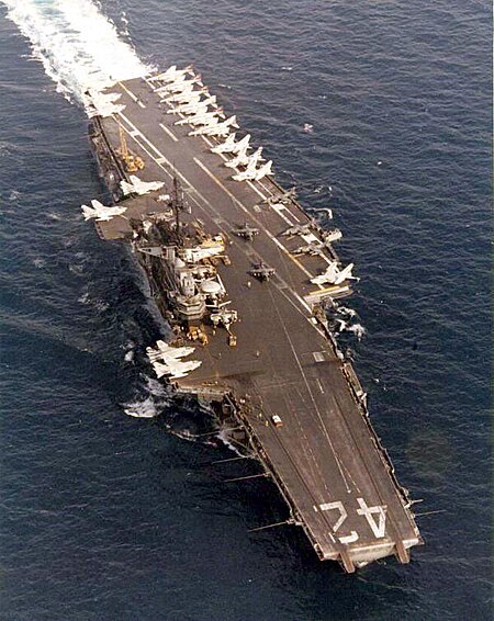 ไฟล์:USS_Roosevelt_CV-42_Med_1976-77.jpg