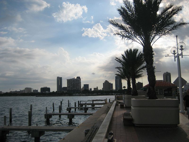 File:View of Down Town from Pier, St petersburg - panoramio.jpg