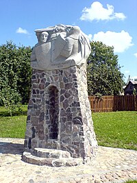 Vilkamir monument de bataille - Помнік бітвы пад Вількамірам.Jpg