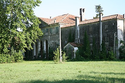 How to get to Santa Maria di Campagna with public transit - About the place