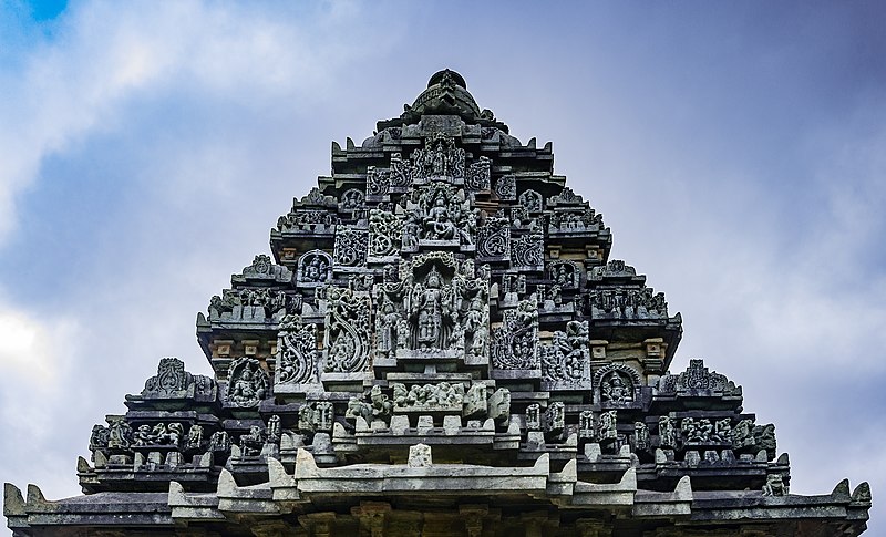 File:Vimana of Chenna Kesava Temple- Mosale.jpg