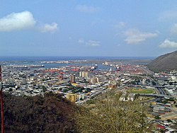 Cảnh Puerto Cabello