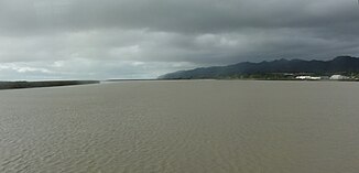 Waihou River at Kopu as seen from the bridge of the SH25