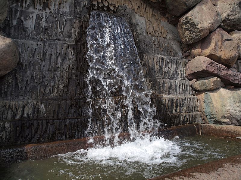 File:Waterfall at Stockholm Royal Palace.jpg