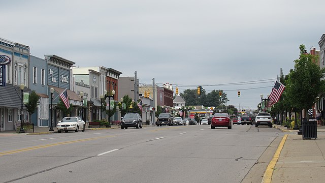 Looking east along Houghton Avenue