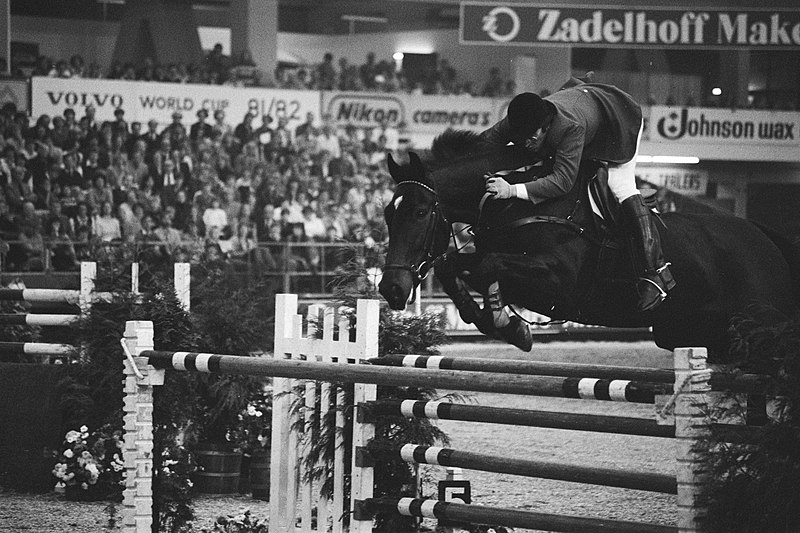 File:Winnaar Edgar Cuepper met het paard Cyrano (België), Bestanddeelnr 931-7779.jpg