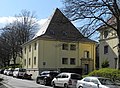 Wuppertal, Schwalbenstr. 35, über Eck von rechts, Bild 1.jpg