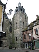 Église Saint-Sulpice de Nogent-le-Roi clocher.jpg