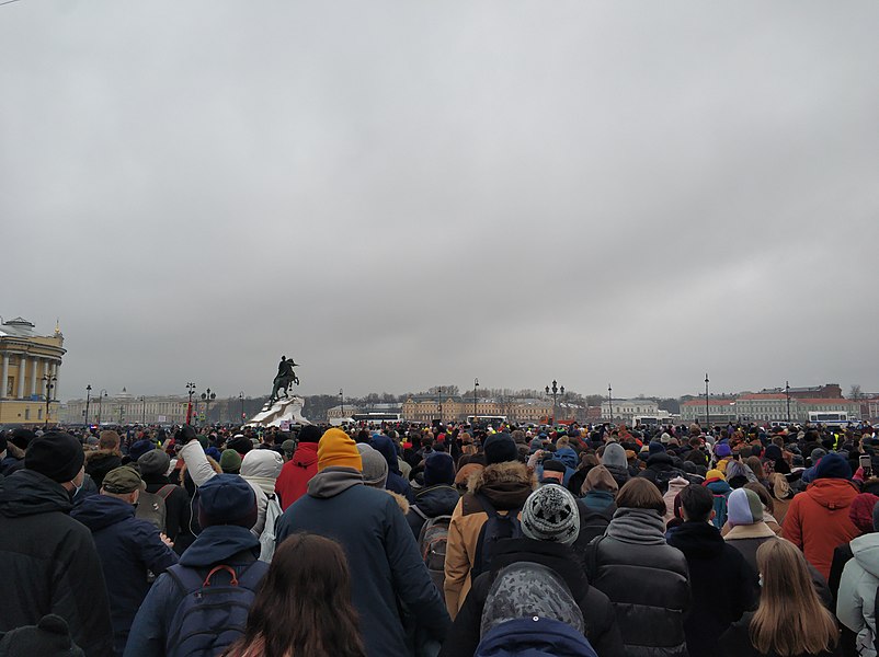 У Медного всадника в Санкт-Петербурге. 16:47