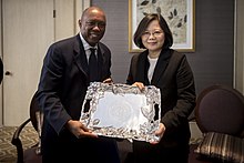 Turner with Taiwanese President Tsai Ing-wen in January 2017. 01.08 Zong Tong Guo Jing Mei Guo Xiu Shi Dun Shi ,Hui Wu Xiu Shi Dun Shi Chang Tang Na (Sylvester Turner),Bing Yu Tang Na He Ying  (32080635191).jpg