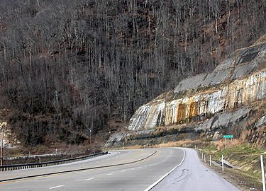 US 52/119 north of Williamson, West Virginia 1228039.jpg