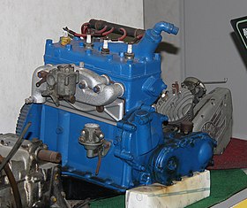 Двигатель Datsun Model 17 1939 года.jpg