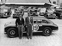 Lance Macklin (rechts) 1950 in Le Mans