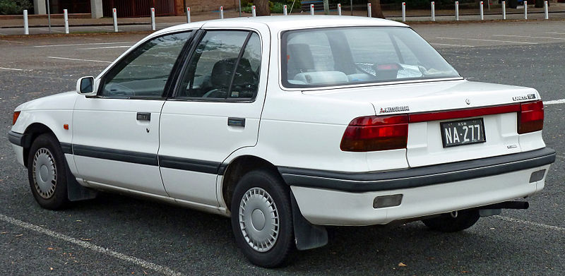 File:1988-1990 Mitsubishi Lancer (CA) SE sedan (2011-04-22) 04.jpg