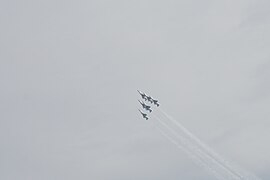 2024 Milwaukee Air and Water Show 226 (United States Air Force Thunderbirds).jpg