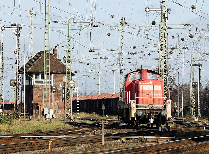 File:294 807-3 Köln-Kalk Nord 2015-12-23-01.JPG