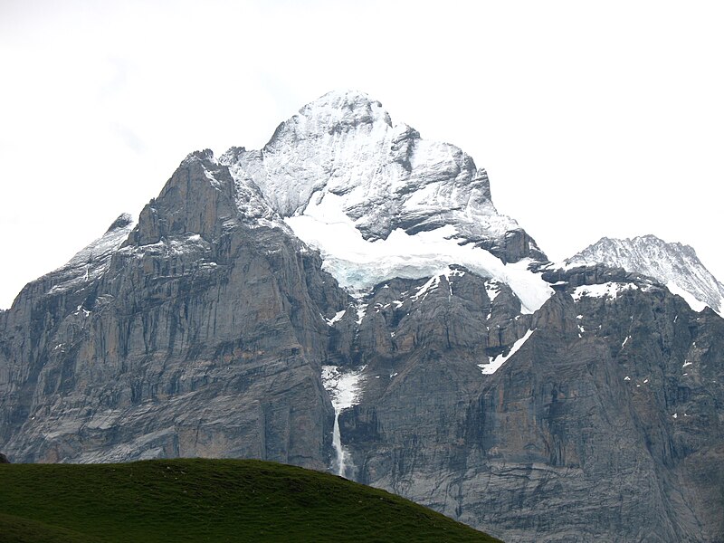 File:5398 - Grindelwald - Wetterhorn.JPG