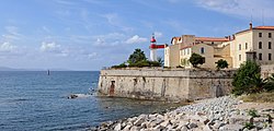 Ajaccio kalesinin deniz feneri