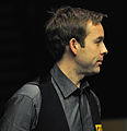 Deutsch: Bild aufgenommen in Berlin während des German Masters im Snooker 2013. Ali Carter. English: Picture taken in Berlin during the Snooker German Masters in 2013. Ali Carter.