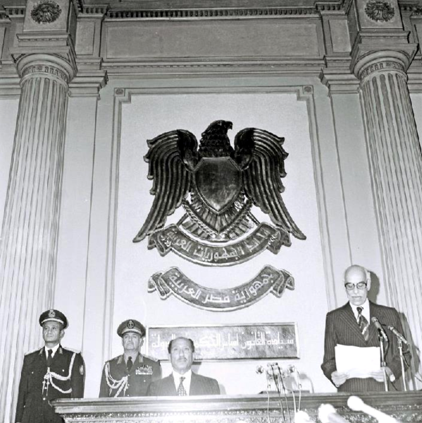 File:Anwar Sadat-Egyptian Parliament-1977 (06).png