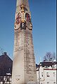 inscription on the electoral saxonian post mile pillar (Wappenteil und Schriftblock der Postmeilensäule am Markt)