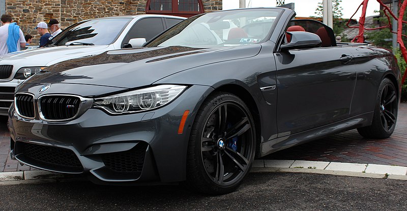 File:BMW M4 Convertible (18616032403).jpg