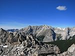 Karwendel: Umgrenzung und Ausdehnung, Gliederung, Geologie