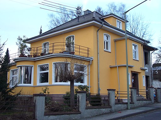 Bergstraße 3