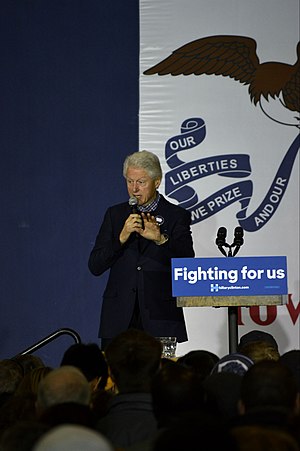 Bill and Chelsea Clinton in DSM - 1-16-2016 (24426826055).jpg
