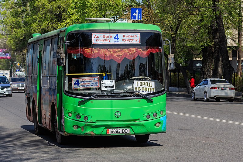 File:Bishkek 03-2016 img04 bus at Abdrahmanova Street.jpg