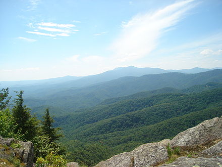 The rocky outcropping of Blowing Rock