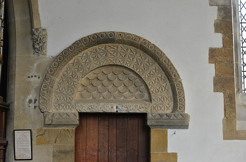 File:Bloxham, St. Mary's Church, Resited Norman Tympanum 1 - geograph.org.uk - 4949661.jpg