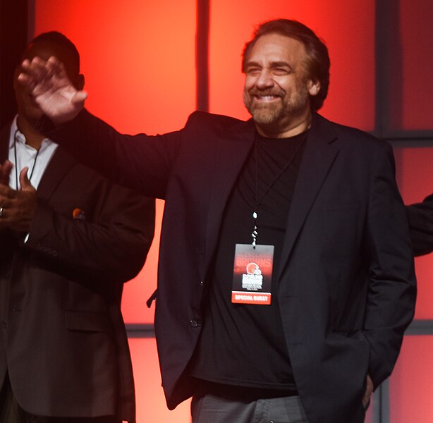 File:Bob Golic Cleveland Browns New Uniform Unveiling (17152677612).jpg