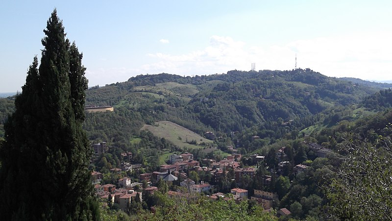 File:Bologna, Italy - panoramio (34).jpg