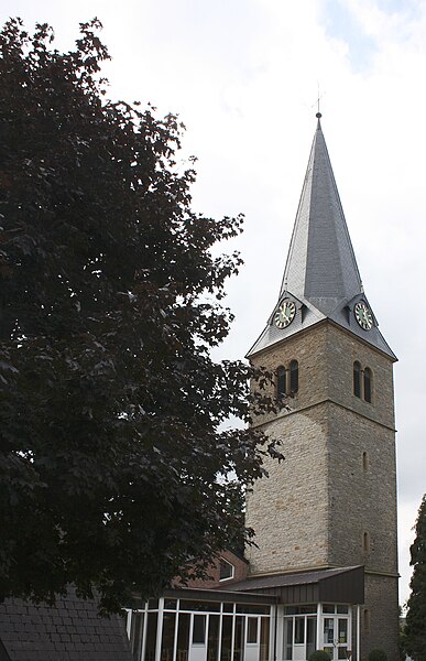 File:Brockum Kirche 2010 PD 08.JPG