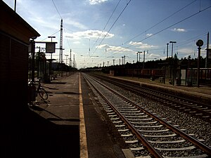 Bahnhof Hosena, Bahnsteige