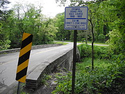 גשר אבן קורנטטס, קורס גרנד פרי, ווטקינס גלן, NY.JPG