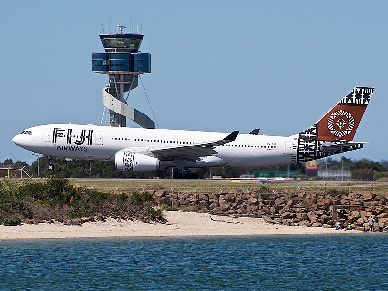 File:DQ-FJT - A330-243 - Fiji Airways - SYD (10053304603).jpg