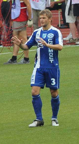 <span class="mw-page-title-main">Dmitry Molosh</span> Belarusian footballer (born 1981)