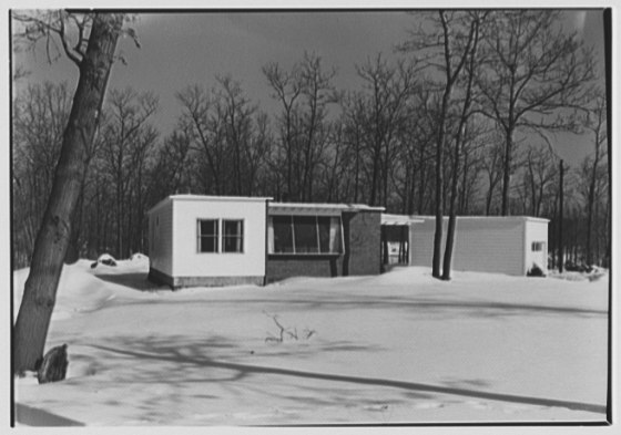 File:Donald C. Little, residence in Syosset, Long Island, New York. LOC gsc.5a14649.tif