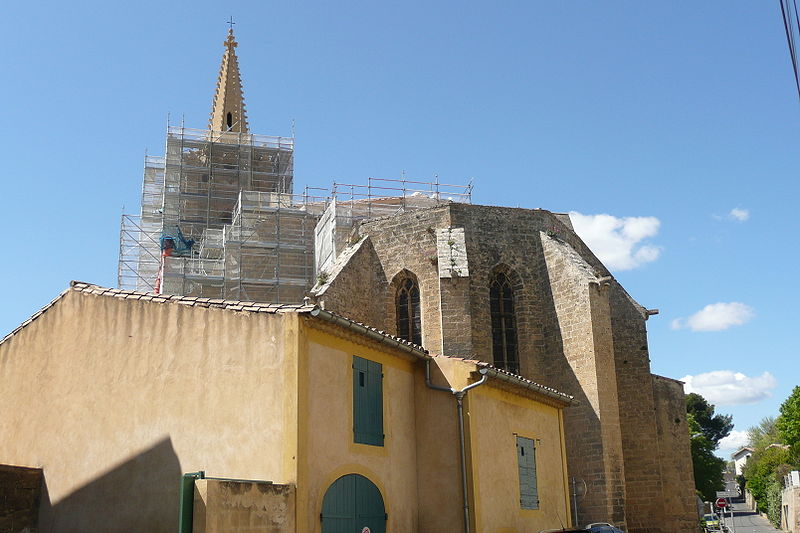 File:Eglise à Salon-de-Provence 3.JPG