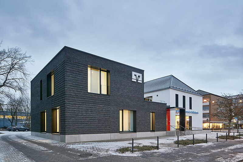 File:Erweiterung und Umbau der Hannoverschen Volksbank in Langenhagen.jpg