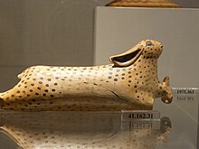 Aryballe (vase) in the shape of a dead hare. Etruscan alabastron hare MET 41.162.31.jpg