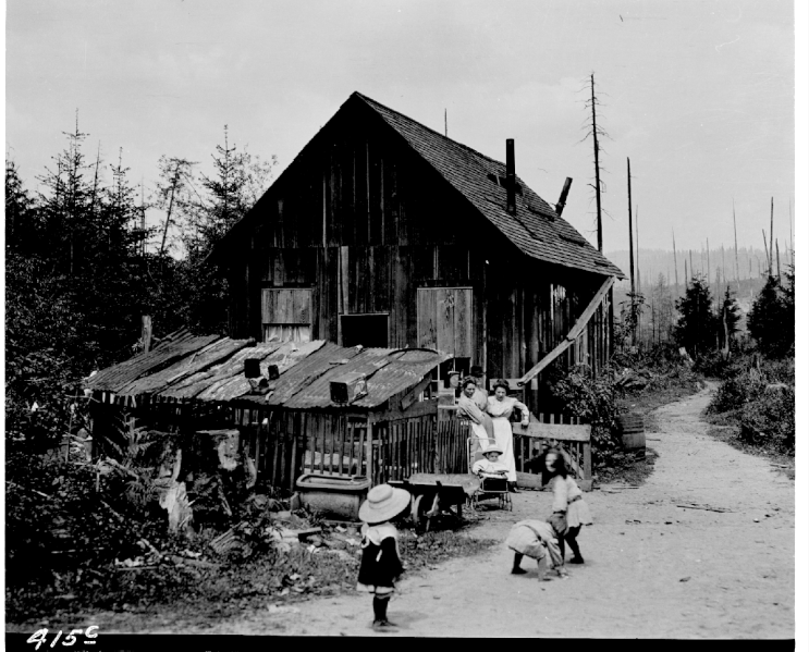 File:Family at their house in the Cedar River Watershed, 1911 (30481322108).gif