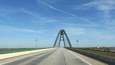 Fehmarnsundbron från söder