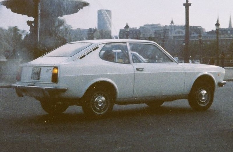 File:Fiat 128 Coupe.jpg