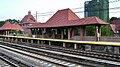 Forest Hills Station platform