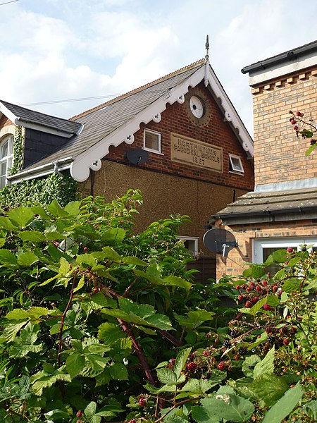 File:Former North Mymms Parochial Schools building (1887) - geograph.org.uk - 2003980.jpg