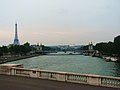نمایی از رود سن و منظره شهر پاریس