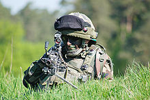 A Minimi Para gunner of the French Army French Army soldier.jpg